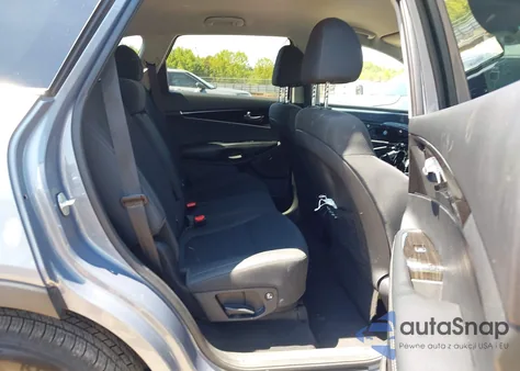 2020 Kia Sorento 2.4L Lx from USA, damaged, VIN 5XYPG4A38LG682053